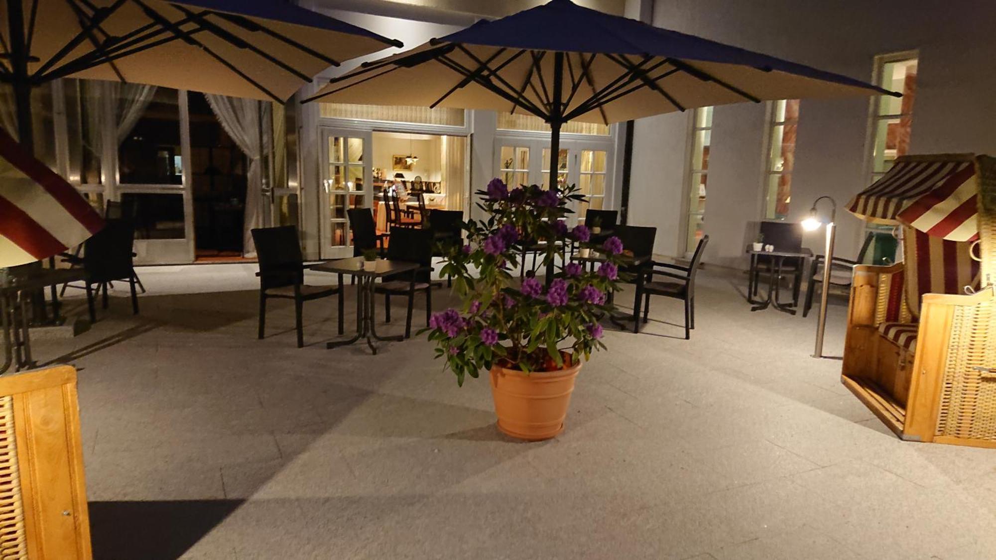 Parkhotel Klueschenberg Plau am See Bagian luar foto